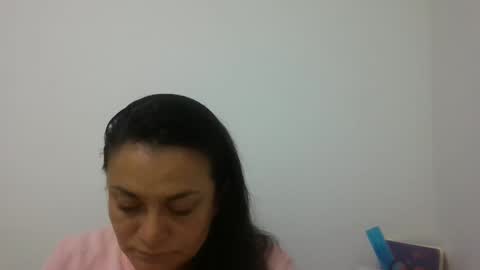 Snapshot of dapnne24 chatting on February 6, 5:40 pm dapnne online show from February 6, 5:40 pm