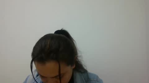 Snapshot of dapnne24 chatting on February 17, 1:33 pm dapnne online show from February 17, 1:33 pm