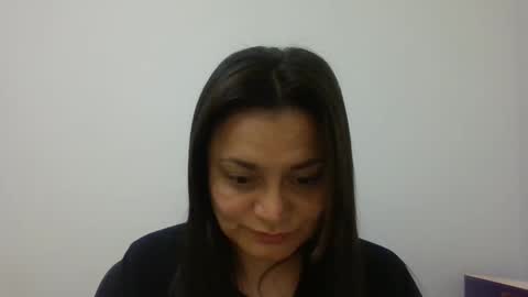 Snapshot of dapnne24 chatting on February 14, 1:40 pm dapnne online show from February 14, 1:40 pm