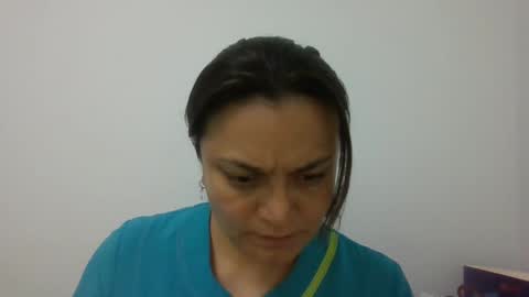 Snapshot of dapnne24 chatting on March 1, 2:34 pm dapnne online show from March 1, 2:34 pm