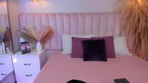 Darcy  online show from April 21, 3:24 am