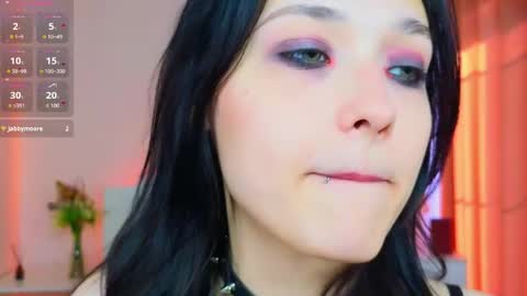 Darcy online show from May 28, 1:58 am
