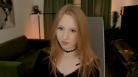 Daria Tate online show from May 22, 12:03 pm