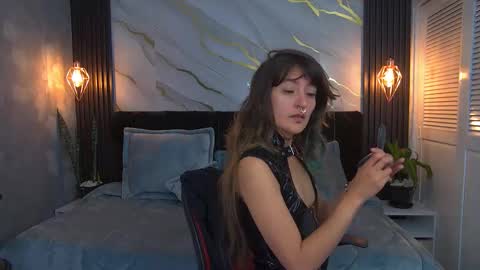 dark_dominika online show from March 27, 7:58 pm