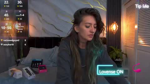 dark_dominika online show from May 22, 1:31 pm