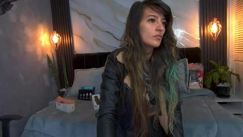 dark_dominika online show from May 11, 12:51 pm