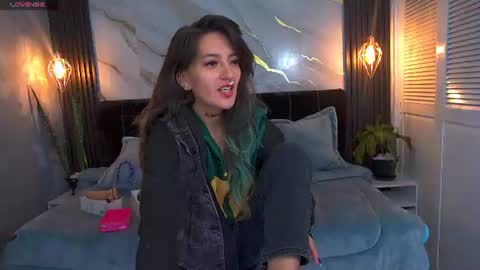 dark_dominika online show from June 25, 1:13 pm