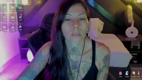 M I K A E L A online show from May 20, 7:33 pm