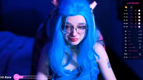 Lucious Foijieh online show from March 22, 5:19 pm