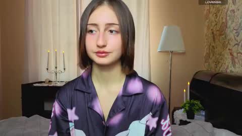 Emily online show from March 14, 7:42 am