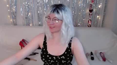 Kelly online show from October 16, 6:38 am