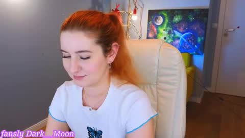 Snapshot of darkmoon____ chatting on September 18, 4:49 pm darkmoon____ online show from September 18, 4:49 pm