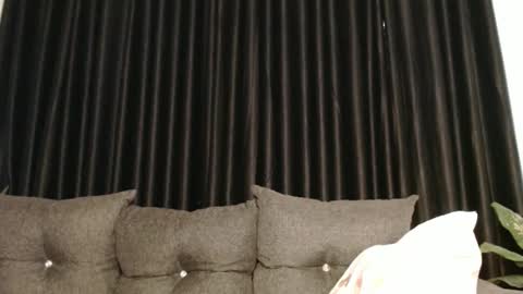 darktanqueen online show from February 12, 4:14 am