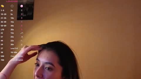 Belle online show from March 21, 8:19 am