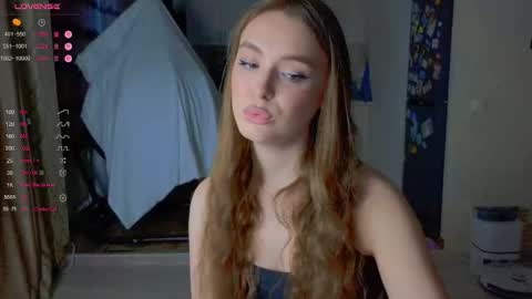 Snapshot of darlina_ryan chatting on October 12, 2:41 pm Darlina online show from October 12, 2:41 pm