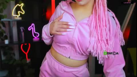 darly honey online show from April 21, 5:03 am