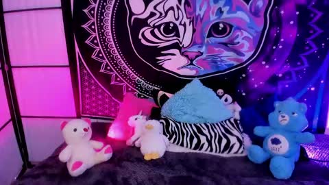 daryimiau online show from May 18, 4:07 am