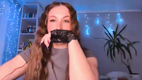 Sally online show from March 4, 5:19 pm