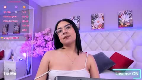Dayanna online show from September 24, 1:10 pm