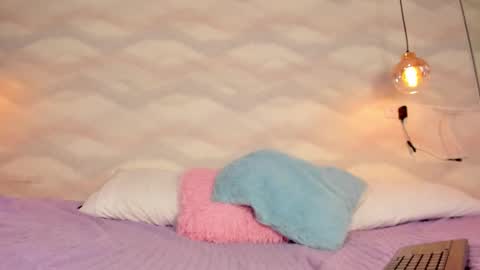 DAYRA ANGELS online show from November 29, 7:40 pm