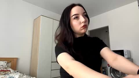 I am Hannah ntmu online show from December 22, 9:01 am