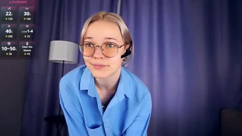 Snapshot of deannmaslen chatting on September 25, 6:45 am Charlie 18yo online show from September 25, 6:45 am