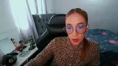 Juliet online show from December 22, 7:50 pm