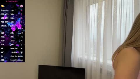 dear_neighbor online show from March 20, 2:44 pm