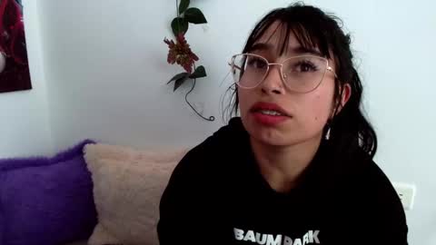 DearAbbie online show from February 5, 8:14 pm