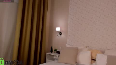 Jennifer online show from February 3, 11:29 pm