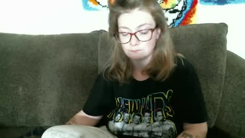 DEBBIE online show from June 1, 6:20 pm