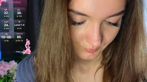 Eva online show from May 24, 5:01 pm