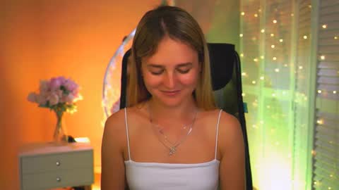 Debora online show from May 17, 10:36 am