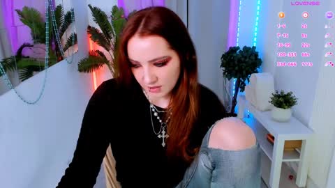 Ask me  online show from December 10, 4:27 pm