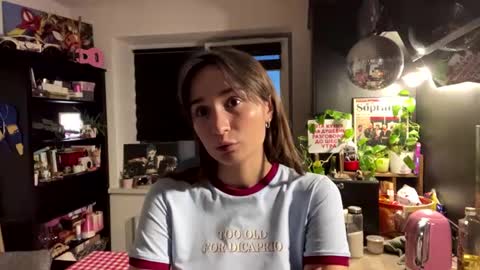 Hi there My name is Sofia online show from August 4, 7:20 pm
