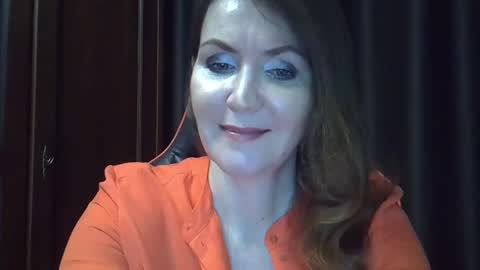 Snapshot of deina_forec6 chatting on February 15, 8:23 pm deina_forec6 online show from February 15, 8:23 pm