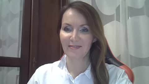 Snapshot of deina_forec6 chatting on December 25, 7:02 pm deina_forec6 online show from December 25, 7:02 pm