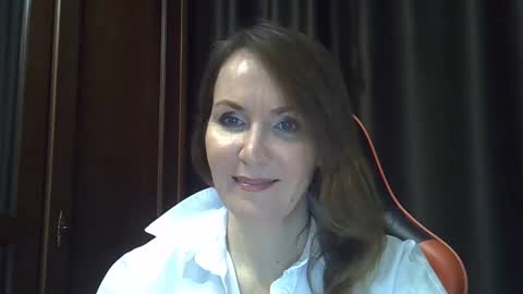 Snapshot of deina_forec6 chatting on January 15, 4:43 pm deina_forec6 online show from January 15, 4:43 pm