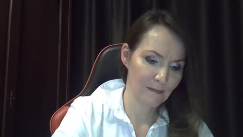 Snapshot of deina_forec6 chatting on January 17, 10:45 pm deina_forec6 online show from January 17, 10:45 pm