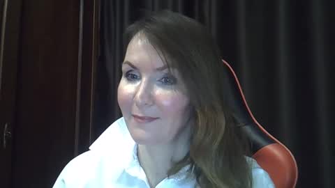 Snapshot of deina_forec6 chatting on February 28, 7:25 pm deina_forec6 online show from February 28, 7:25 pm