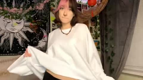 Alisa online show from April 30, 9:08 pm