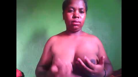 deliah712909 online show from December 22, 8:39 am