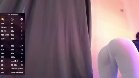 Nicole online show from January 13, 9:46 am