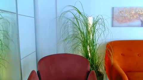 Snapshot of deliciaalove chatting on February 13, 8:45 pm deliciaalove online show from February 13, 8:45 pm