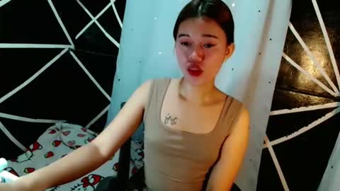 delicious_cum_girlxx online show from September 17, 1:14 am