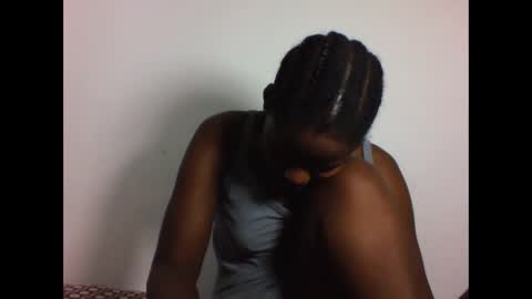 EVAH online show from March 23, 2:23 pm