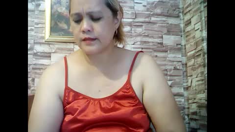 Snapshot of deliciousmel4u chatting on January 23, 10:01 am mel online show from January 23, 10:01 am
