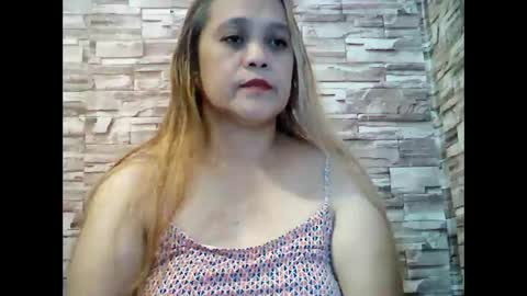 Snapshot of deliciousmel4u chatting on March 10, 4:49 am mel online show from March 10, 4:49 am