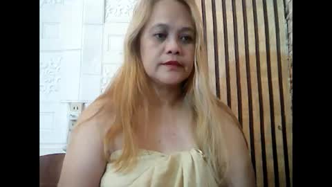 Snapshot of deliciousmel4u chatting on December 11, 9:09 am mel online show from December 11, 9:09 am