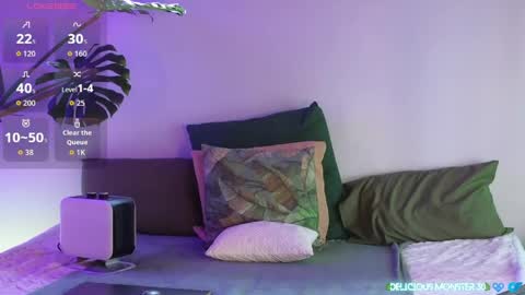 Kitty online show from May 25, 6:34 am